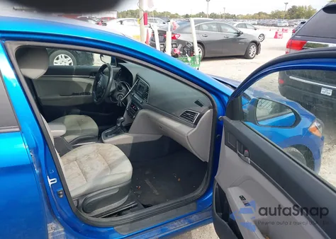 2017 Hyundai Elantra Se из США, поврежденный, VIN KMHD74LF8HU124053